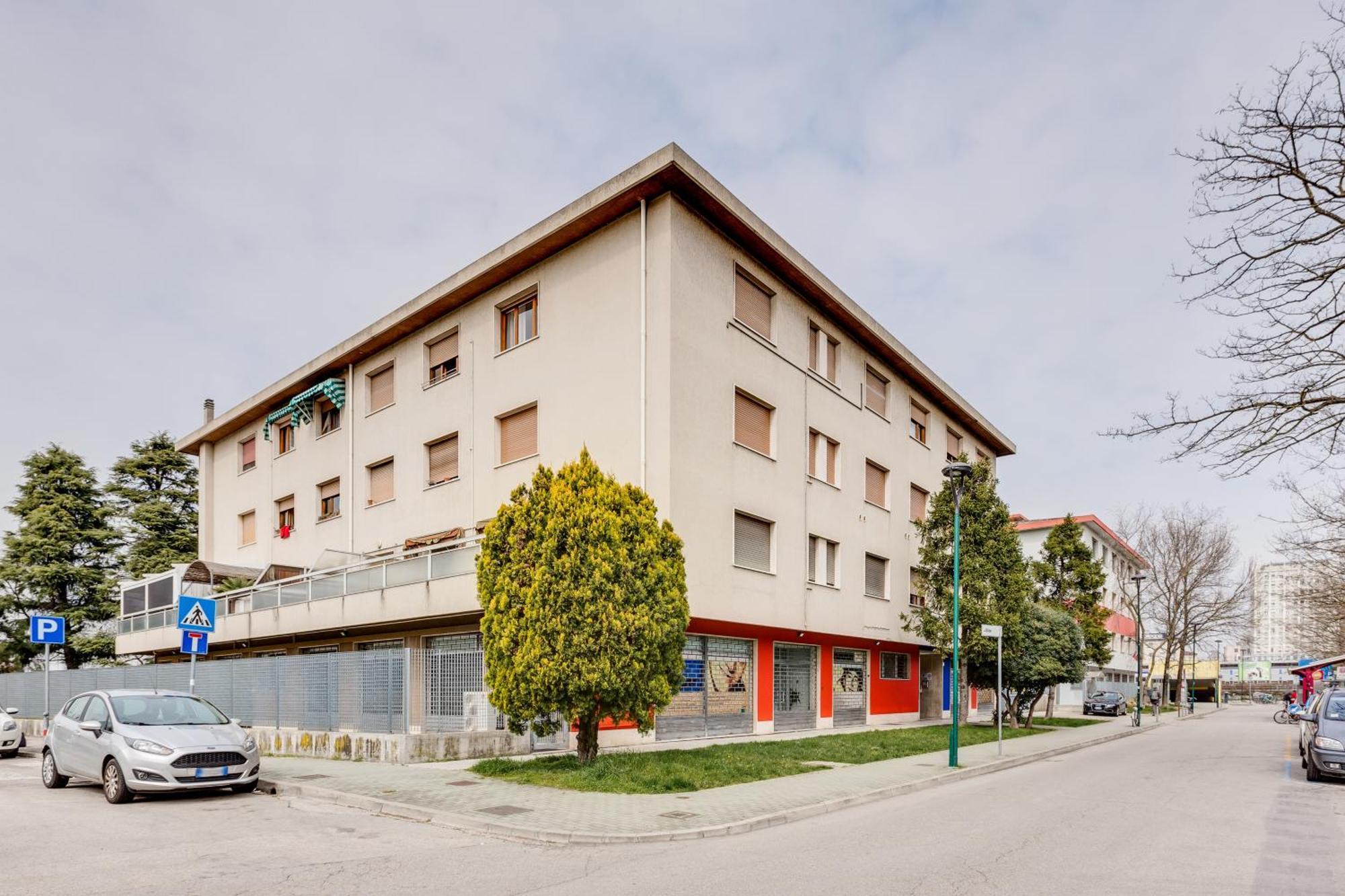 Vidar Train Station * Venedig